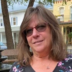 Meet your Posher, Sheila